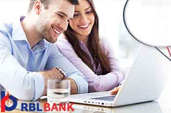 RBL银行使得令人惊叹的首次亮相，在BSE上市以273.70卢比