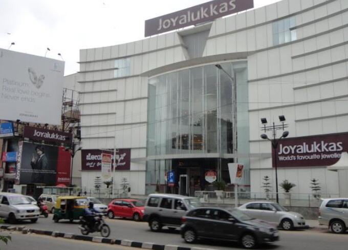 珠宝商Joyalukkas表示计划明年进行4亿美元的首次公开募股
