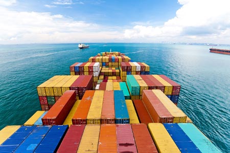 卡拉京港的Mercator Backs达到15亿卢比的维护合同