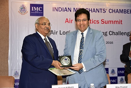 '印度必须采取协调一致的政策决定，如果它保持在全球空气物流业的竞争力