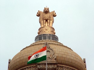 印度为联合国税收基金提供100,000美元