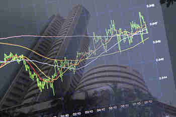 现场股票市场更新 -  Sensex，漂亮的结束平; Airtel缩放6％