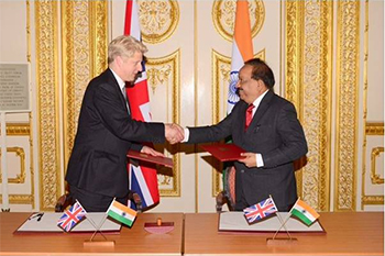 印度和英国携手合作担任太阳能联盟和纳米材料研究的研发合作伙伴