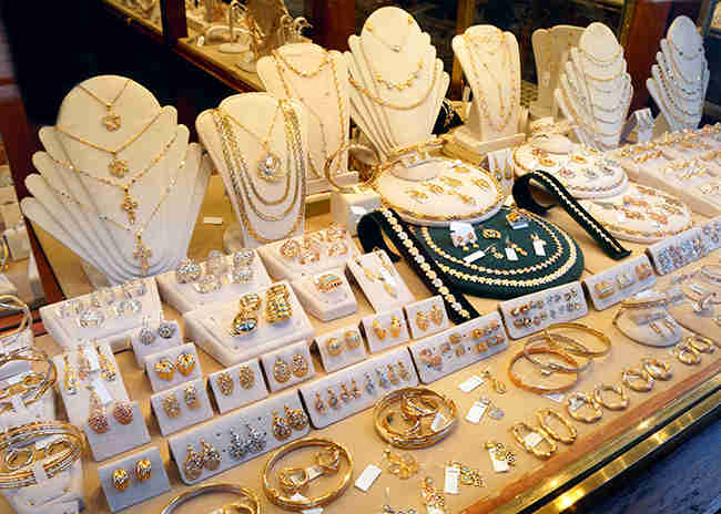 印度宝石和珠宝出口增加至392.8亿美元