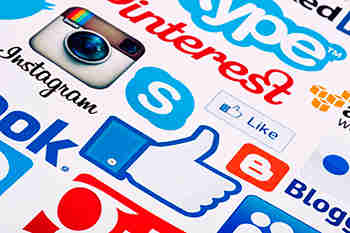 社交媒体，今天战略品牌发展的关键干扰。