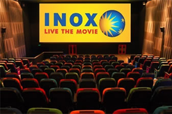 Inox休闲开始在苏拉特的一个额外屏幕的商业运营