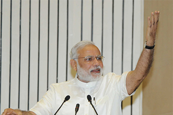 PM Narendra Modi推出移动应用程序，BHIM，以启用更简单的数字付款和交易