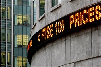 FTSE 100指数结束扁平，风险偏好令