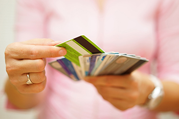 你应该去专用信用卡吗？