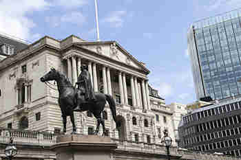 英格兰银行留下钥匙率不变0.25％