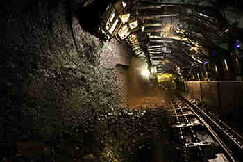 铁矿石产量，禁止后，上升近27％