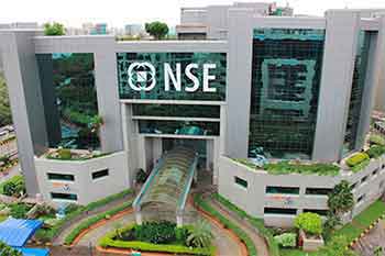 现场股市更新 -  Sensex，漂亮稳定和绿色交易