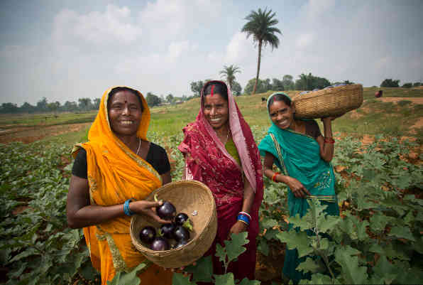 妇女节：关于妇女和在印度工作的五位关键教训
