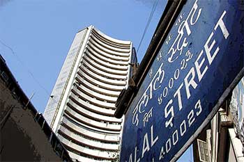 Sensex，漂亮在RBI政策之前在一个平坦的票据上开放