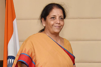 政府正在努力制作印度投资者友好目的地：Nirmala Sitharaman.