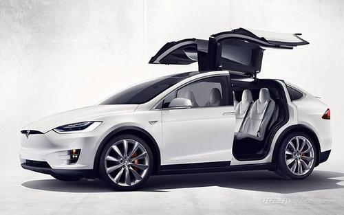 特斯拉ModelX A柱进水是一个挡风玻璃组装问题