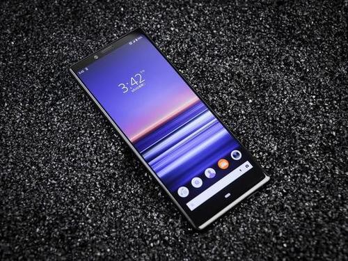 索尼Xperia1II是这家日本公司最新推出的一款成熟旗舰手机