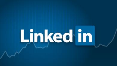 Facebook将LinkedIn作为一个职业门户提供在线学习扩展师