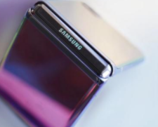 三星Galaxy Z Flip巨大的泄漏几乎揭示了即将推出的可折叠手机的所有内容