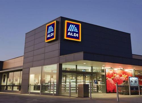 Aldi商店将在本周日提前半小时营业