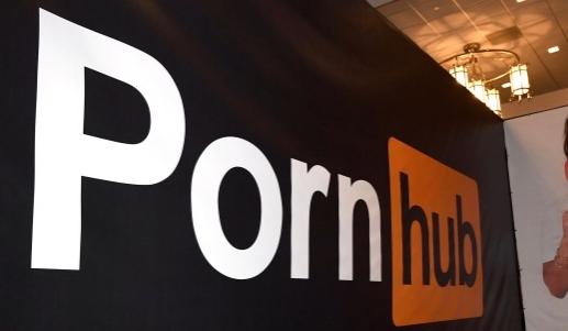 清除了1000万个视频  Pornhub在失去信用卡支持后