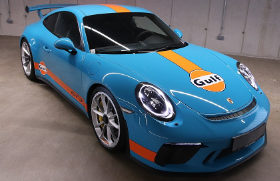 保时捷911 GT3在Gulf Livery中看起来很棒