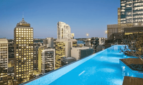 北悉尼公寓设有无边泳池