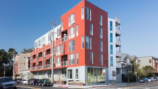 温哥华首次购房者现在的生活空间比一年前减少10％