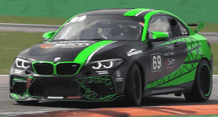 BMW M2 CS Racing听起来像是赛道上的正确赛车