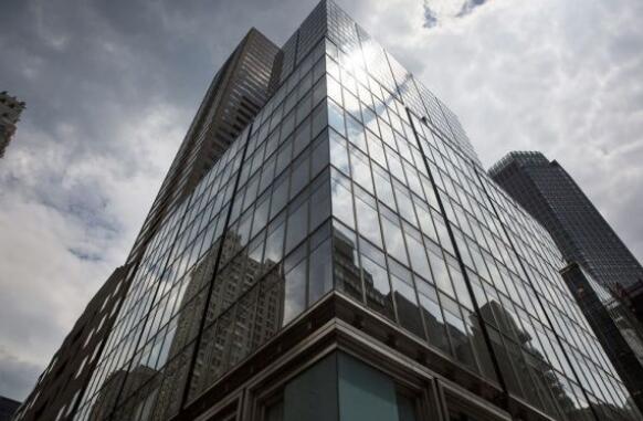 亿万富翁表明纽约的小型建筑物如何意味着大笔钱