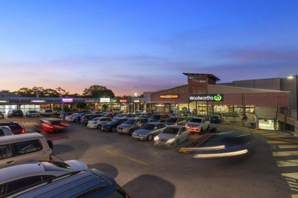 墨尔本家庭以低于6％的收益率购买阳光海岸购物中心