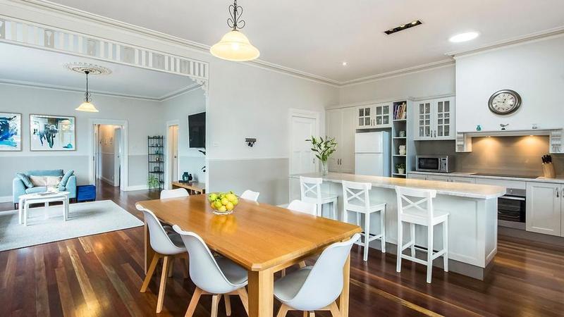 翻新的Geelong West房屋在拍卖前售价为$ 830,000