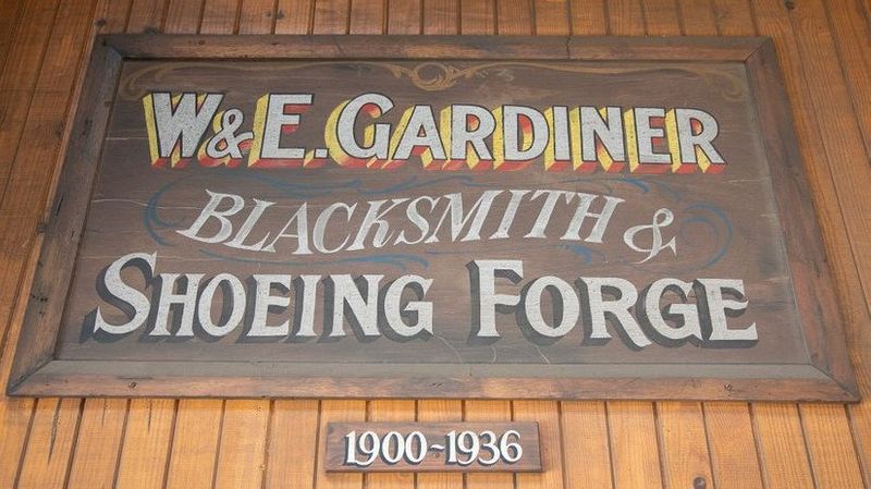 Gisborne的标志性Gardiner's Garage是一家四代家族企业