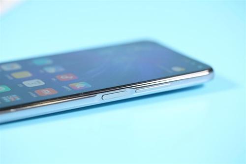 科技在线：小米Redmi1S后续产品将配备64位Snapdragon410