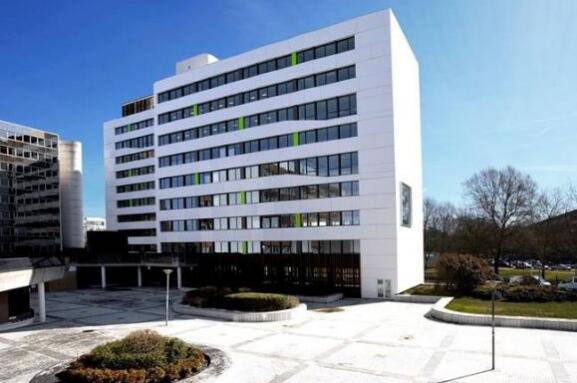 KanAm基金在法国购买L Albero办公楼