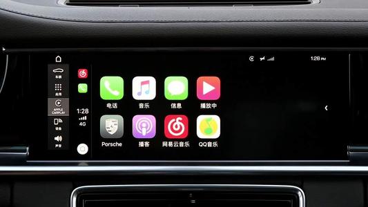 科技在线：Zac特别喜欢Apple用CarPlay解决一个特定痛点的方式
