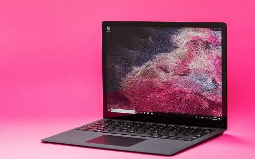 科技推荐：微软的SurfaceLaptop3可能包括一个新的15英寸型号