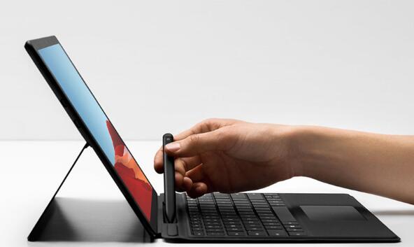 科技推荐：SurfaceProX是微软回归基于ARM的Windows