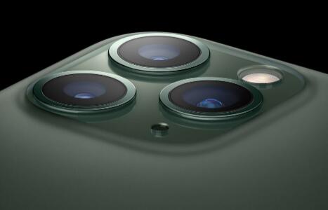 科技推荐：苹果新专利可能意味着更好的镜头和较小的相机凸起