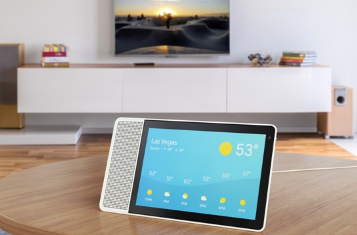 联想的 Echo Show 替代品内置了 Google Assistant