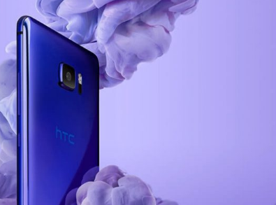 HTC U Ultra 配备双显示器、AI 功能和 microSD 卡插槽