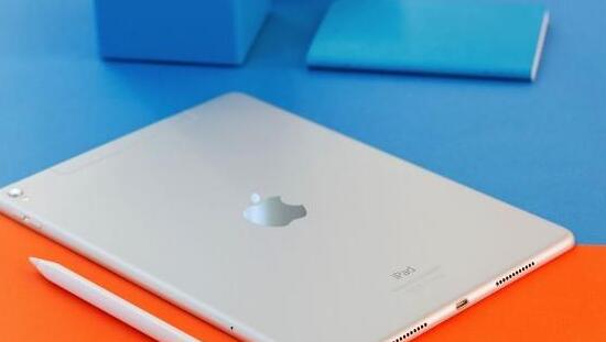 科技推荐：评测9.7寸iPadPro怎么样以及9.7寸ipadpro和12.9寸有什么区别